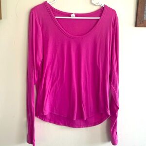 Old Navy pink cropped ribbed long sleeved athleasure top XL